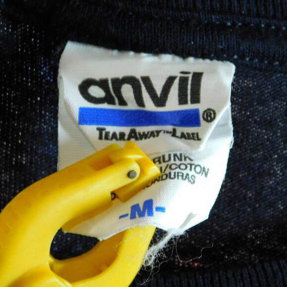 The Twilight Saga Eclipse Movie Graphic T Shirt Size M Black - Picture 3 of 4